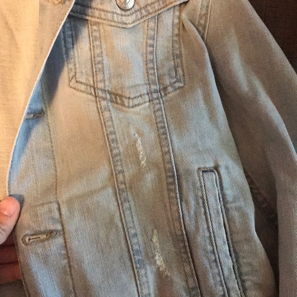 Jean jacket - Picture 3 of 4